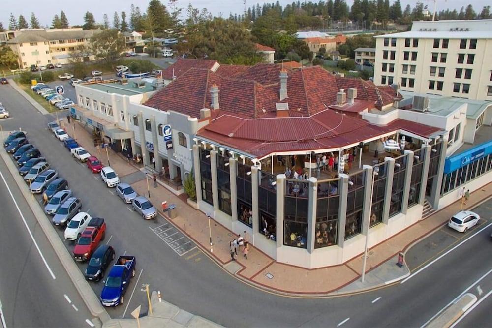 Ocean Beach Hotel Perth Exterior foto