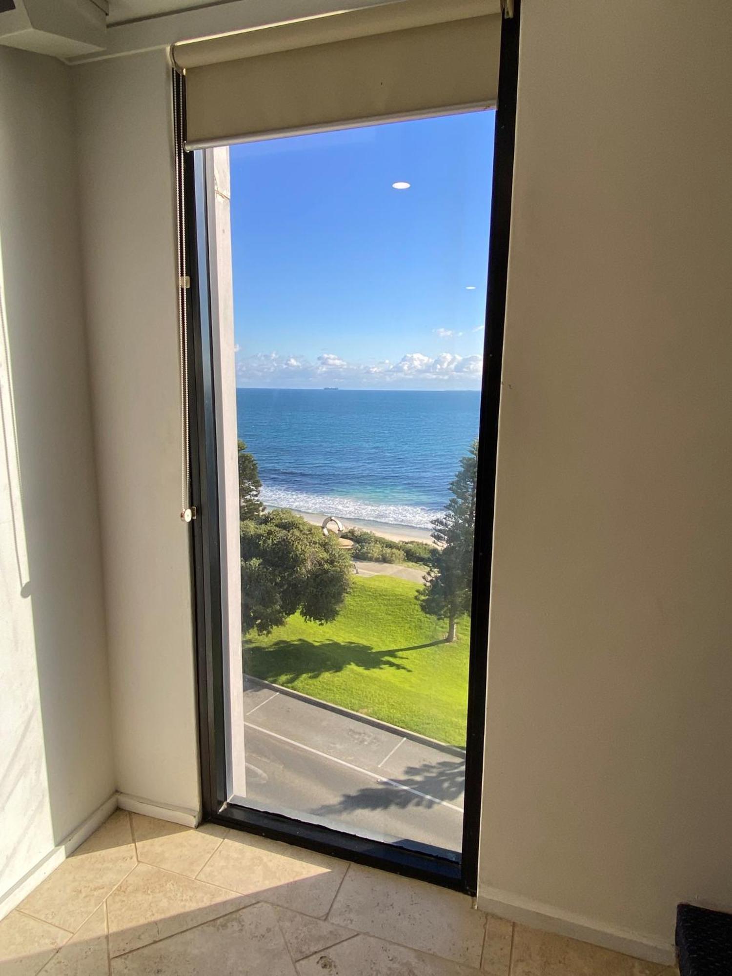 Ocean Beach Hotel Perth Exterior foto